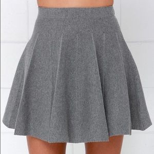 Basic gray skater skirt F21✨